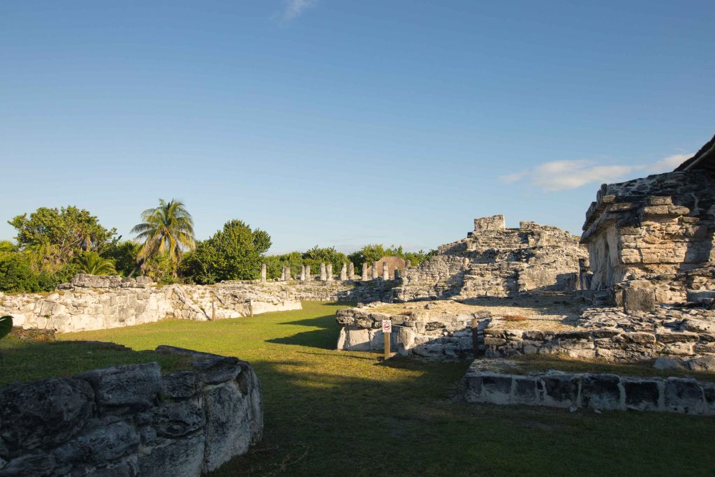 El Rey archaeological site, Cancun