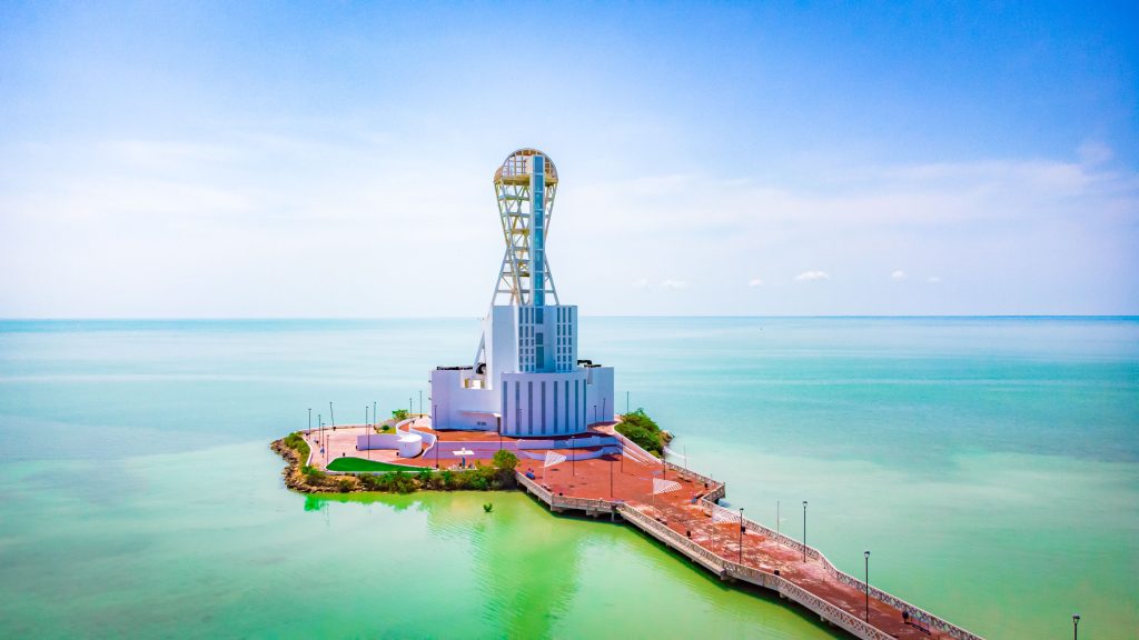 The Mega Escultura on the Bay of Chetumal