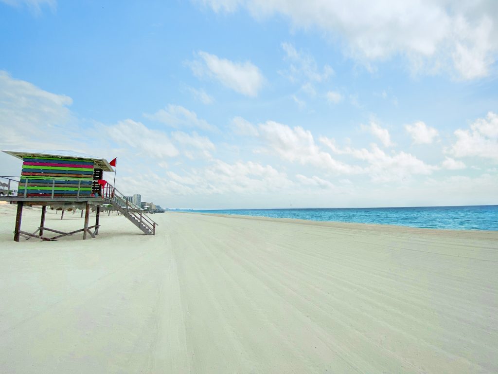 Playa Delfines, Cancun