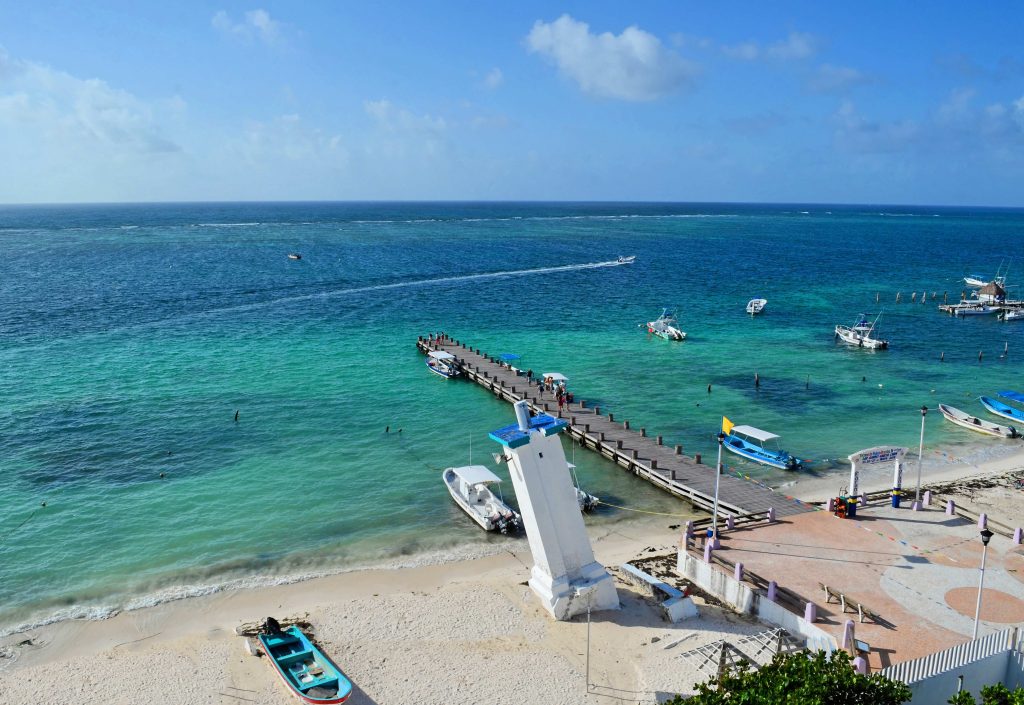 A quiet stretch of beach in Puerto Morelos