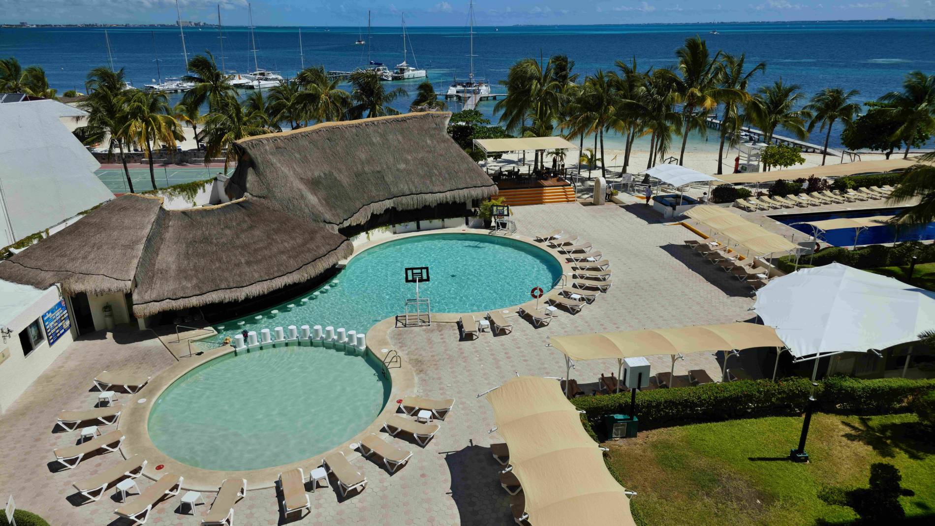 Aldea Zama Vs Region 15 Tulum — comparison context